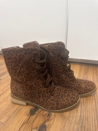Botas leopardo talla 36