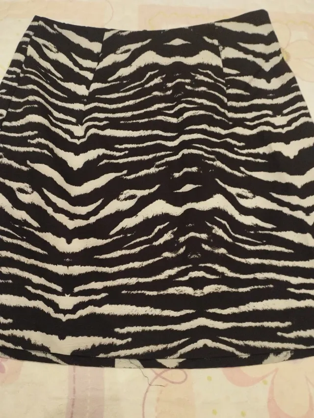 Minifalda de Pull & Bear Cebra