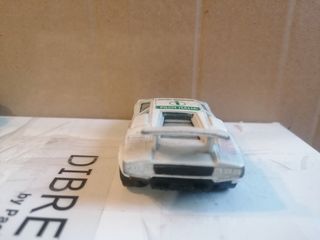 Burago BMW M3 e Lamborghini Countach