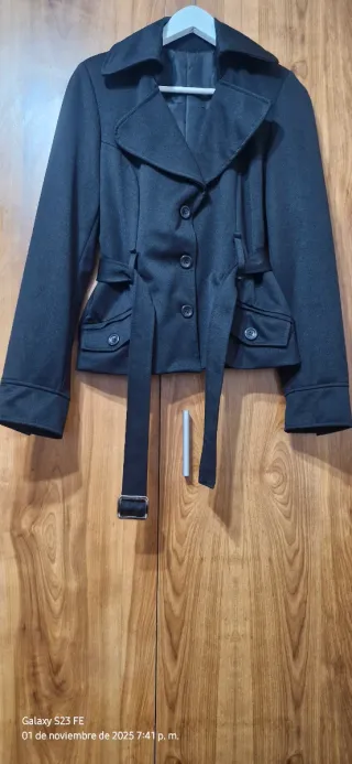 Blazer negro con cinturón