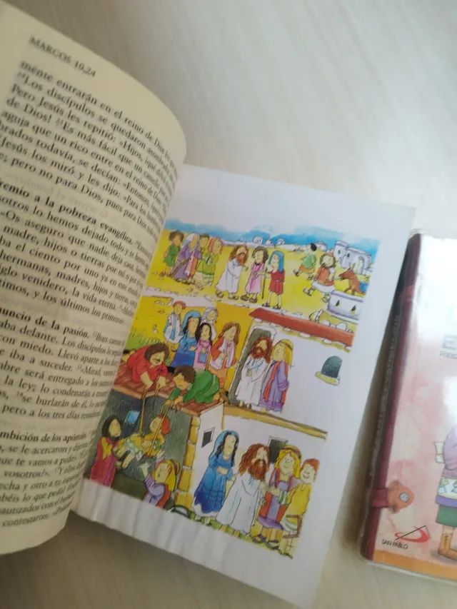 Nuevo Testamento y Los Santos evangelios