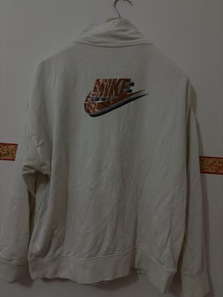 Felpa Nike bianca con zip