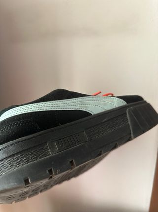 Sneakers Puma nere e rosa