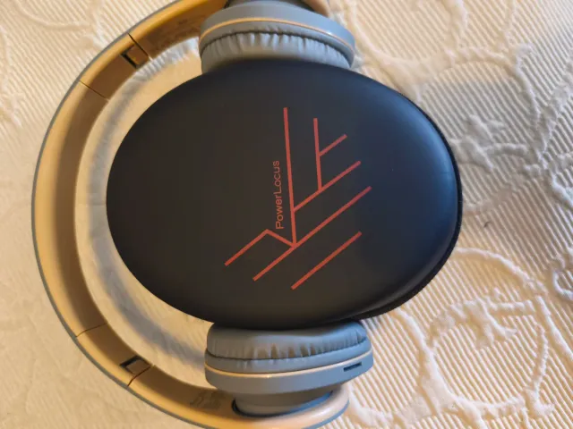 Auriculares PowerLocus Over-ear Bluetooth