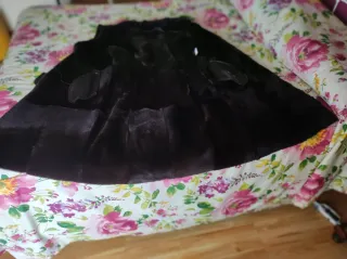 Abrigo piel cordero peletería oscuro