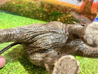 90 Figura de elefante Schleich