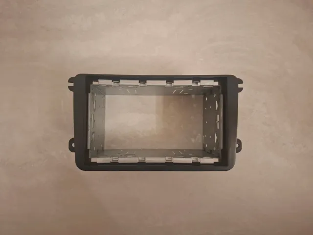 Mascherina Doppio DIN Golf V