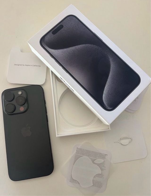 iPhone 15 Pro Black titanium 