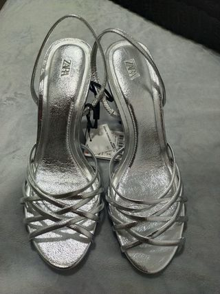 Sandalias Zara Talla 38 Plata