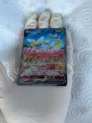 Carta Pokemon Beedrill V 161/189