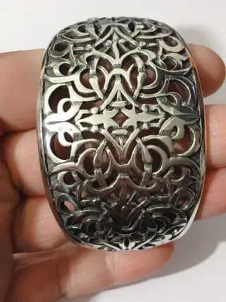 Pulsera Plata Sólida Diseño Calado