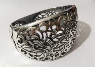 Pulsera Plata Sólida Diseño Calado