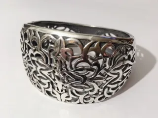 Pulsera Plata Sólida Diseño Calado