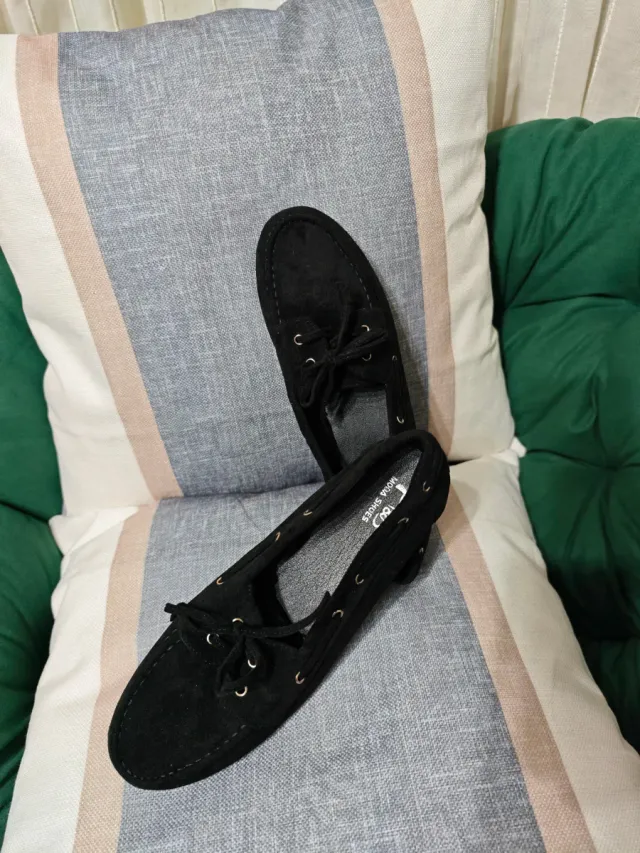 Mocasines negros de ante