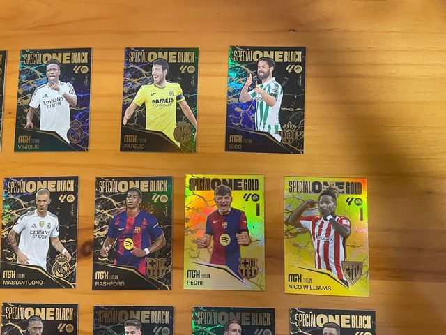 CROMOS SPECIAL ONE BLACK Y GOLD MEGACRACKS 25/26