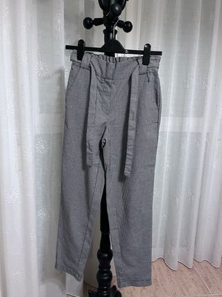 Pantalón Mango pata de gallo Talla XS