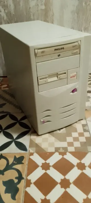 Caja PC Retro