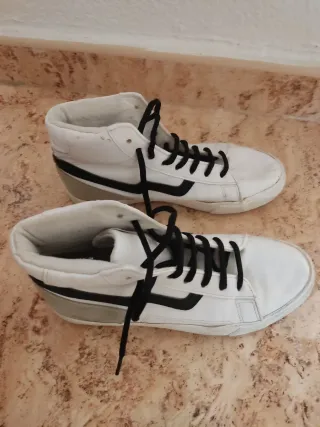 Botines zapatillas chica blancas