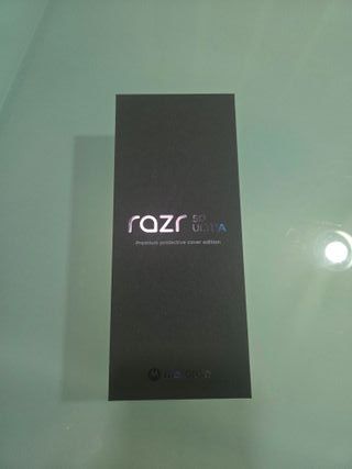Motorola Razr 50 Ultra - Nuovo Sigillato