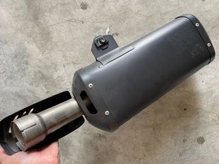 Escape Yamaha FZ8 Original