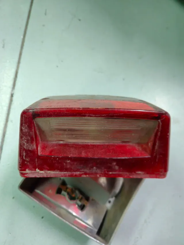 Piloto trasero Vespa PK XL