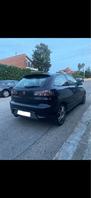 SEAT Ibiza Cupra 6L