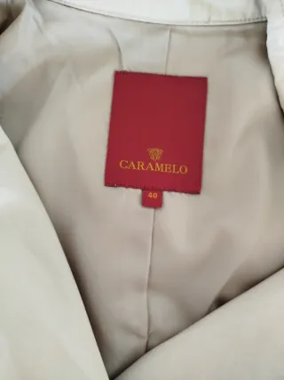 Gabardina Caramelo Talla 40 Beige
