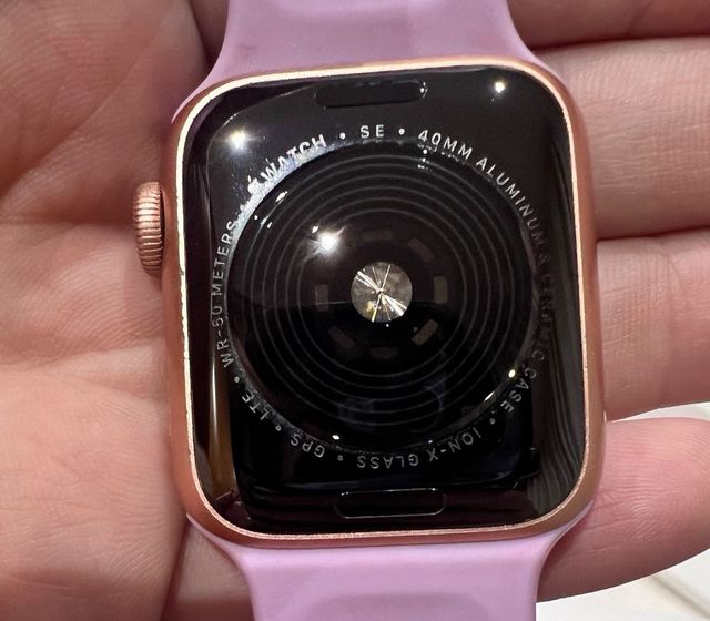 Apple Watch SE Oro 40mm Morado