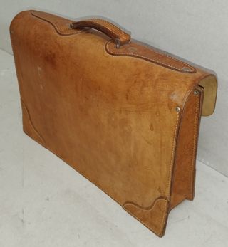 MALETIN CUERO VINTAGE