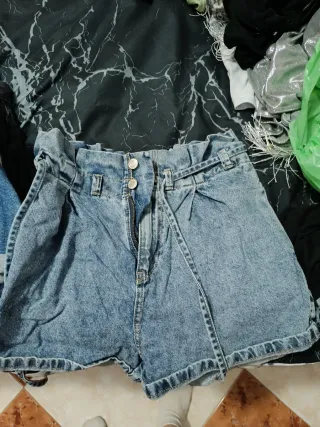 Pantalones cortos vaqueros de tiro alto