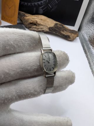 Bianco Omega Genève Dama 70's Bianco Silver