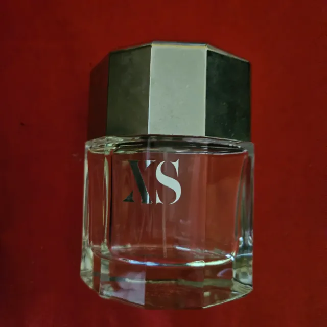 Bottiglie vuote da collezione Loewe XS e Solo