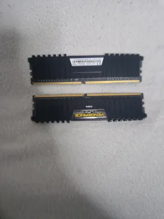 2x8GB RAM DDR4