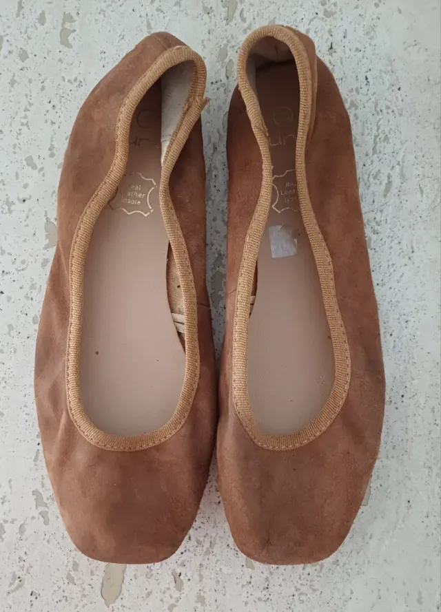 Mocasines camel de antelina