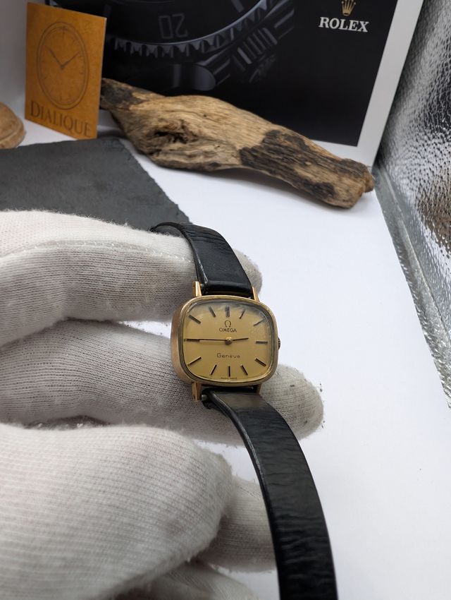 Omega Genève Dama Oro Anni '70