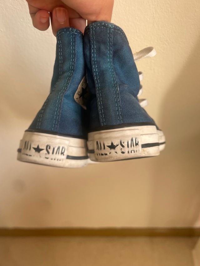 Converse azules altas