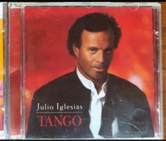 Julio Iglesias - Serrat