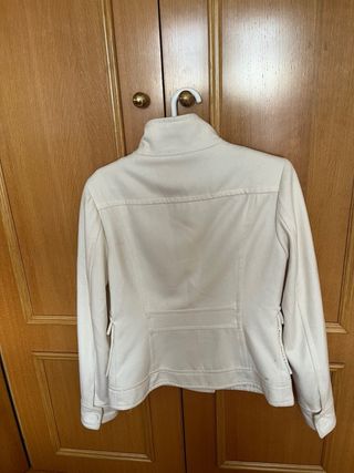 Abrigo beige de paño