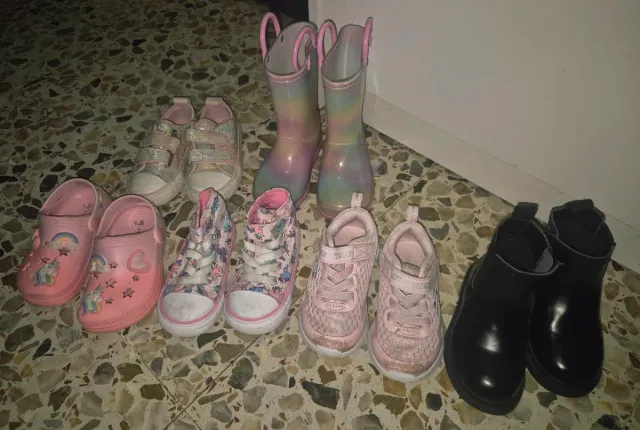 Lote Zapatos y Deportivas Niña