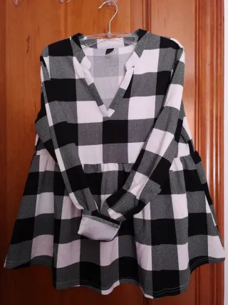Blusa Premamá Shein Cuadros Blanco y Negro