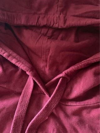 Sudadera magenta corta