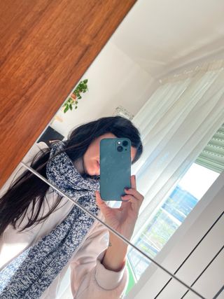 Bufanda artesanal y calcetines