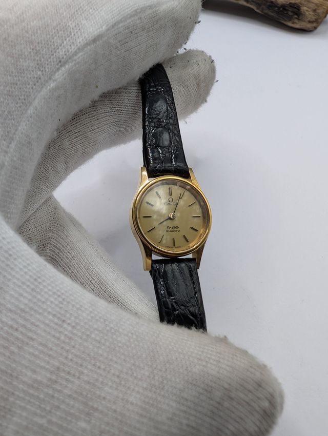 Omega De Ville Dama - Oro Placcato Quarzo