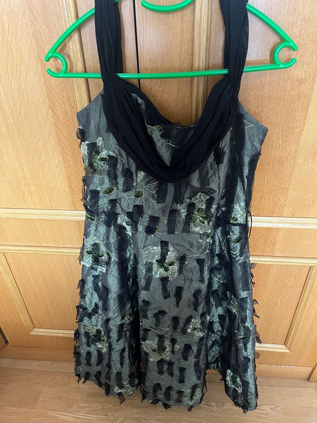 Abito da festa nero e verde