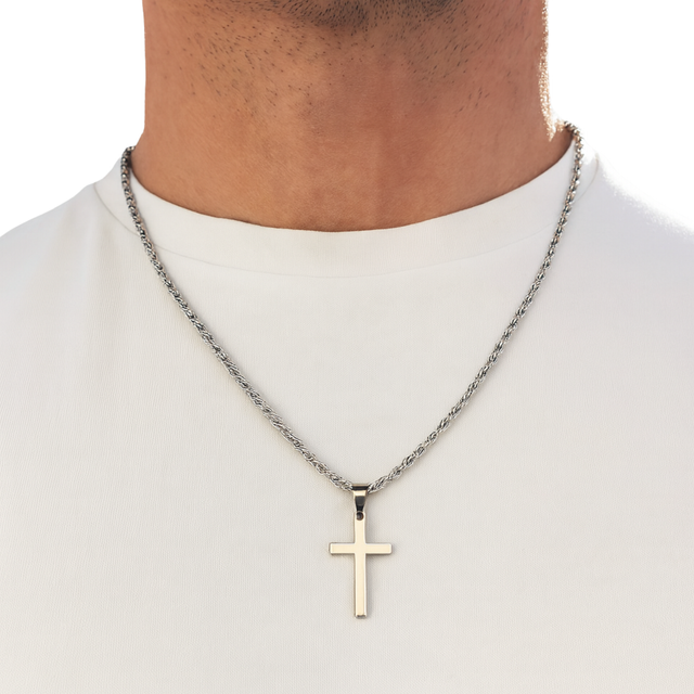Colgante Crux Argentea – Fe y Fortaleza Serena