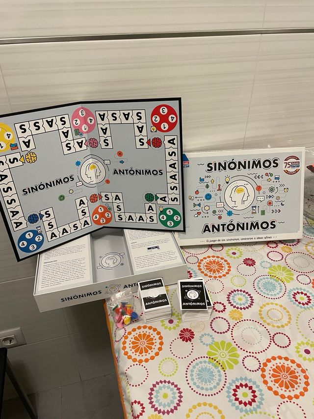 Juego de mesa Sinónimos y Antónimos