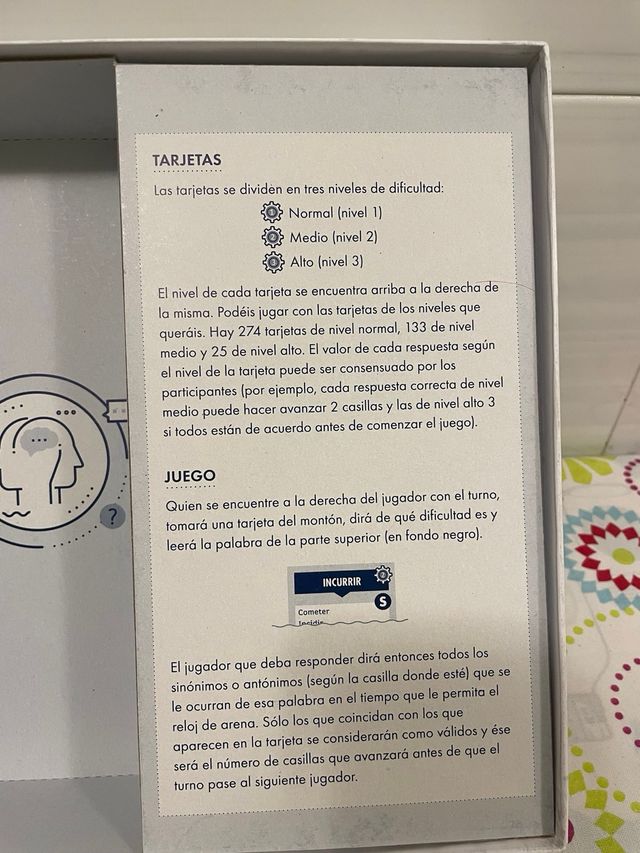 Juego de mesa Sinónimos y Antónimos