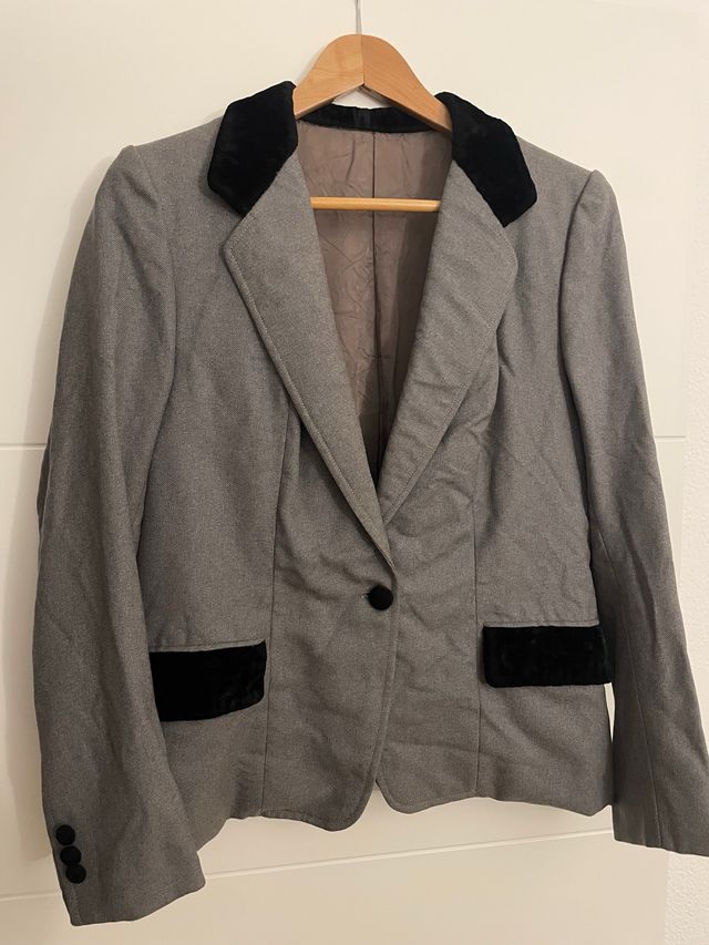 Americana mujer gris con terciopelo  talla s/m