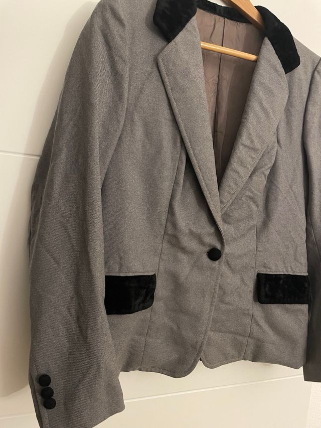 Americana mujer gris con terciopelo  talla s/m