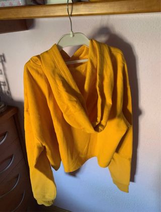 Sudadera corta amarilla